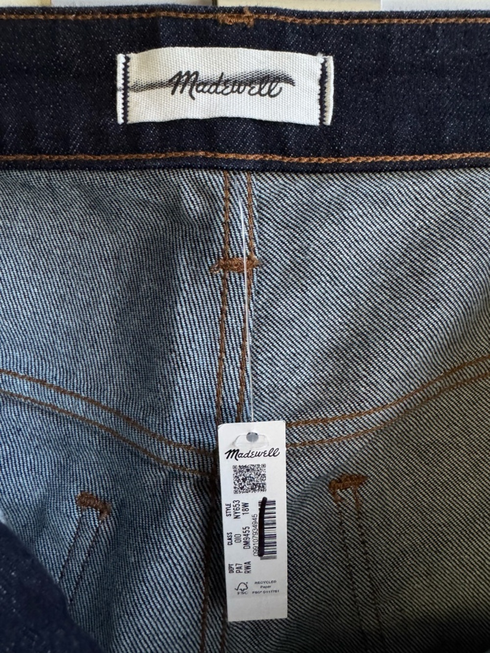 Madewell The Plus Jules Slim-Straight Jean in Rinse Wash Size 18W - Picture 5 of 6